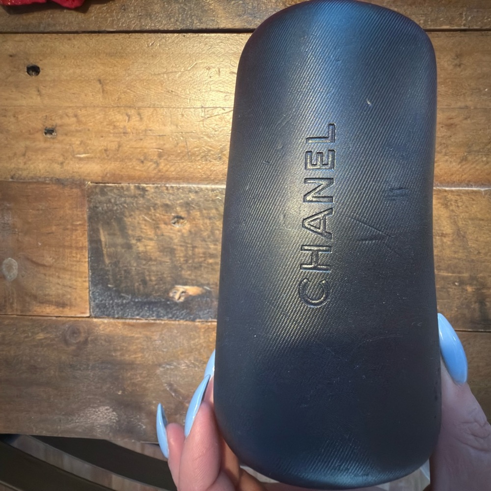 🛍️CHANEL sunglasses case Made in Italy - Picture 7 of 15